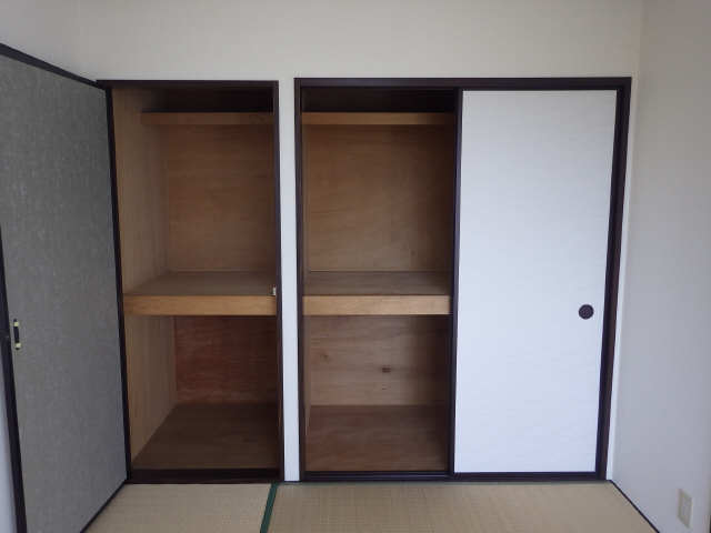 和室収納