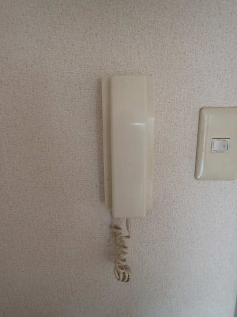 インターホン