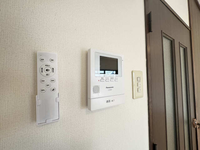 モニター付きインターホン