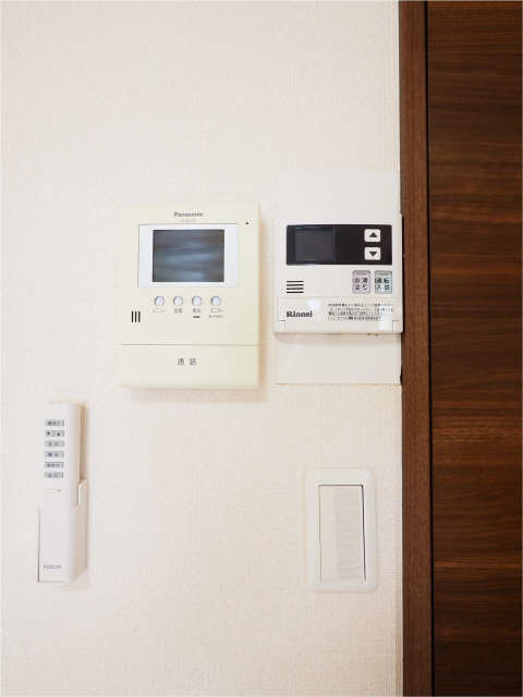 モニター付きインターホン