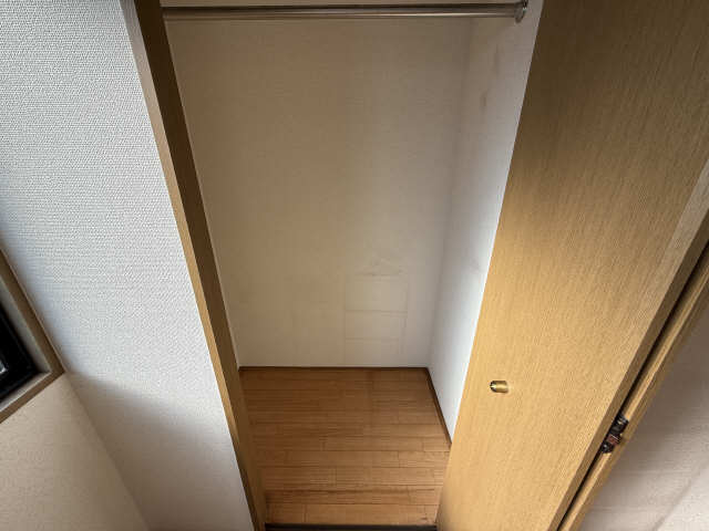 洋室収納