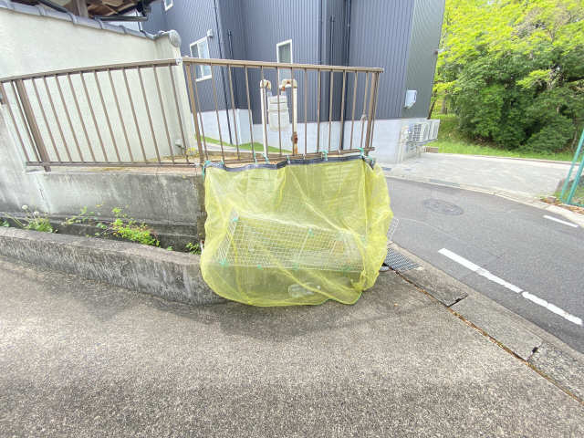 ゴミ捨て場