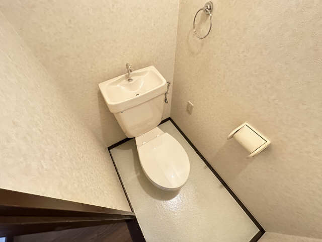 トウフジ旭出Ｅ棟 3階 WC
