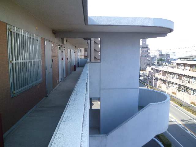共用廊下