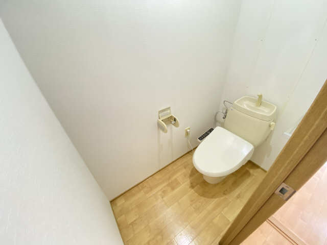 ソートフル青山 2階 WC