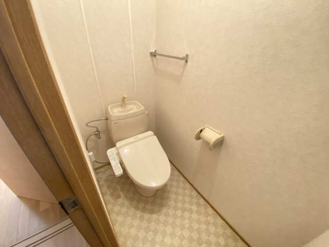 ソートフル青山 1階 WC