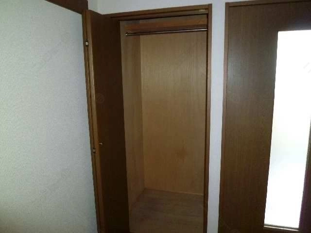 洋室収納