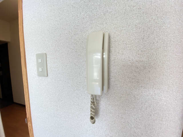 インターホン