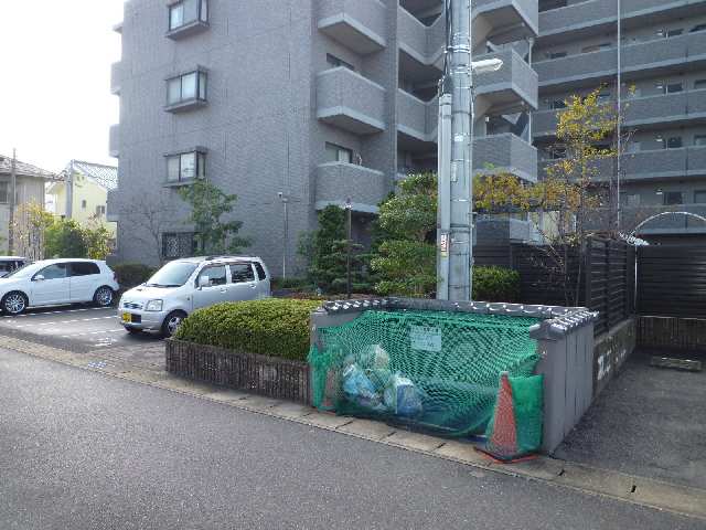 ゴミ集積