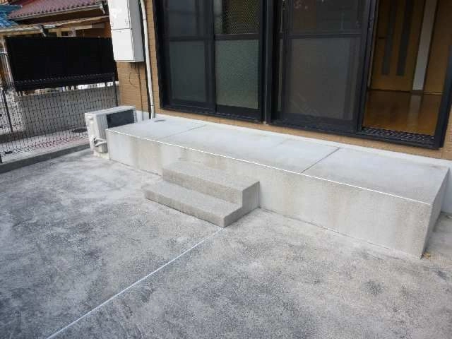 １F専用庭