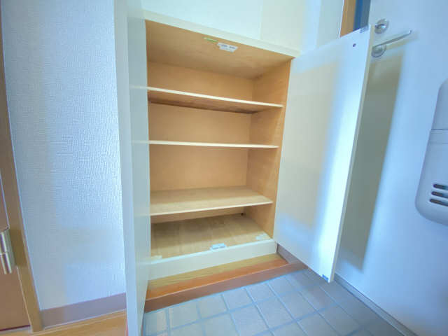 シューズBOX