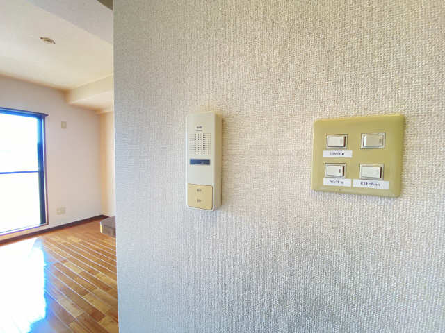 インターホン