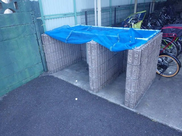 ゴミ置き場