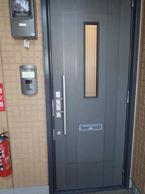 玄関扉