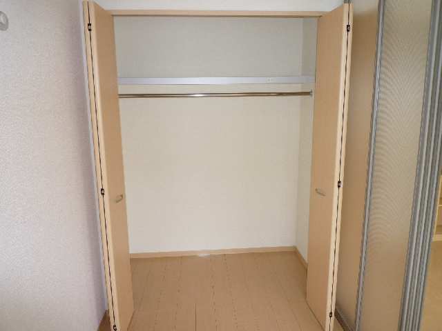 洋室収納