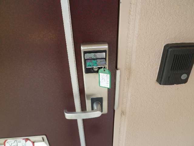 玄関カードキー