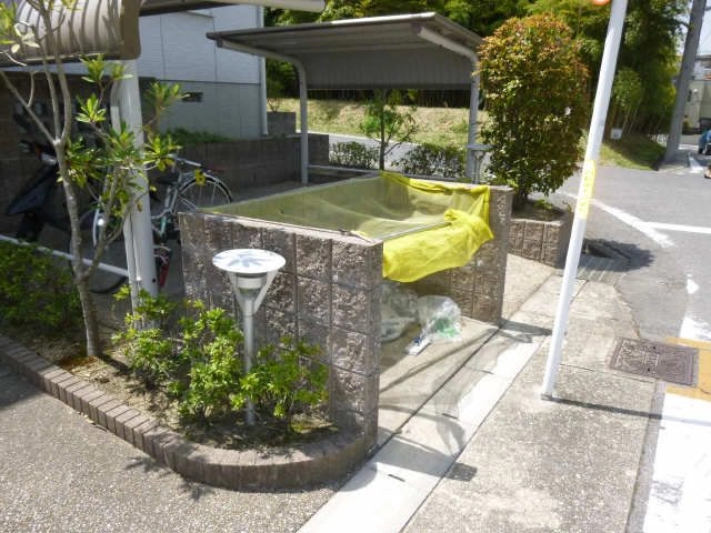 ゴミ置き場