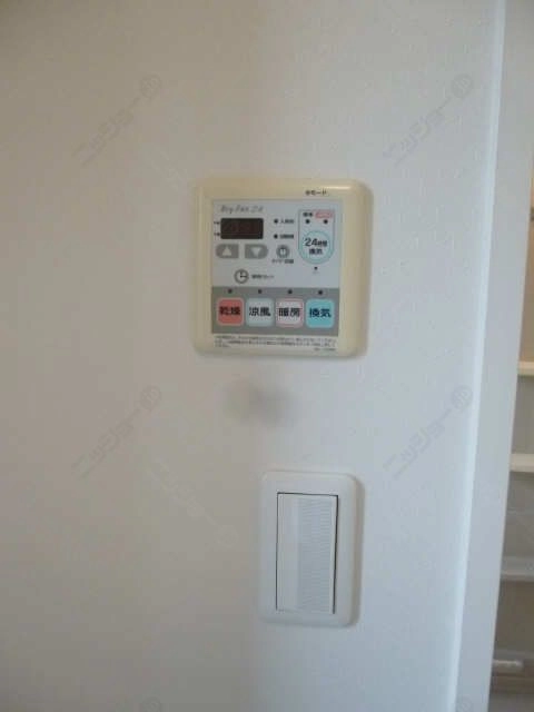 浴室乾燥機パネル