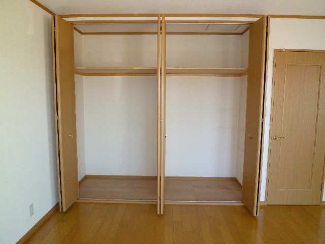 大きなクローゼット