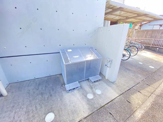 ゴミ捨て場