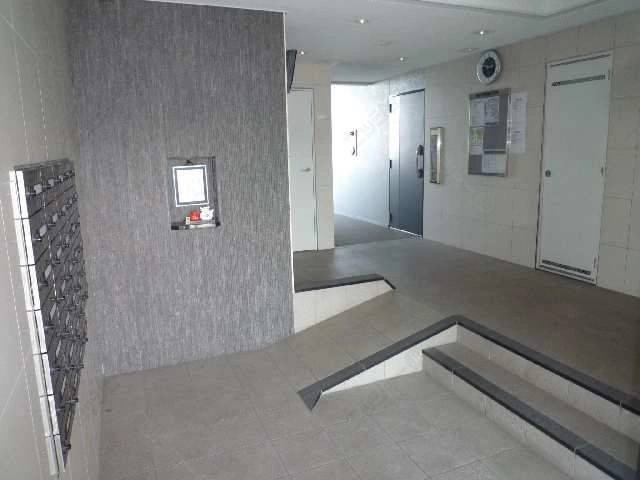 エントランス内