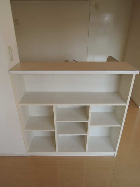 カウンターキッチン裏収納
