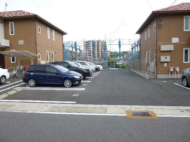 隣地2台目駐車場