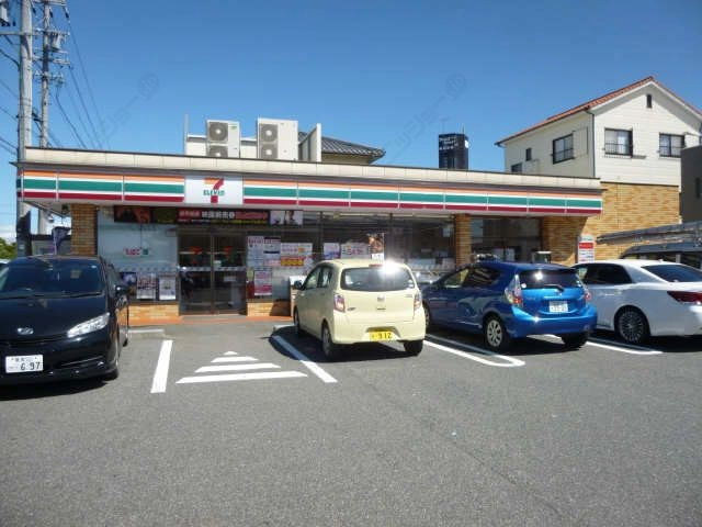 セブンイレブン徒歩５