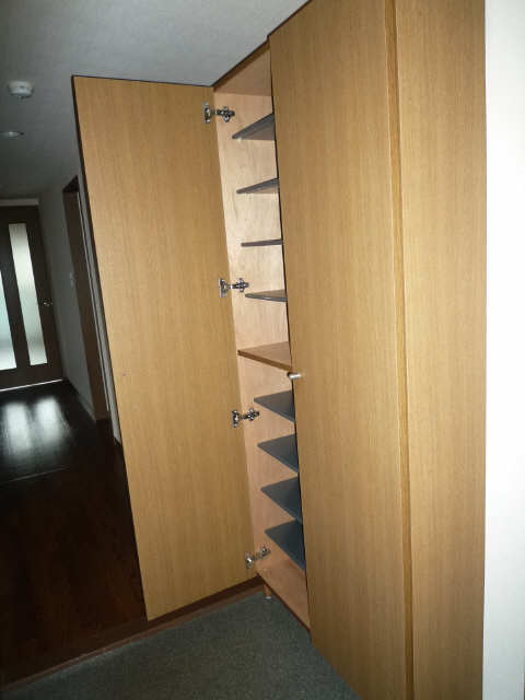 シューズボックス