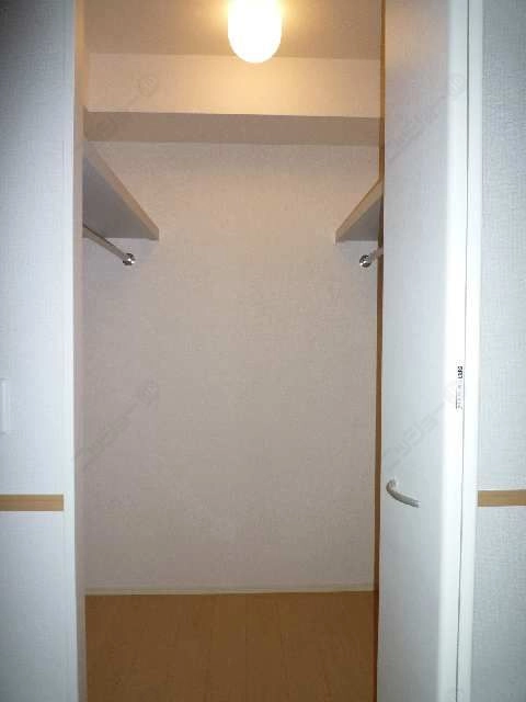 ウォークインクローゼット