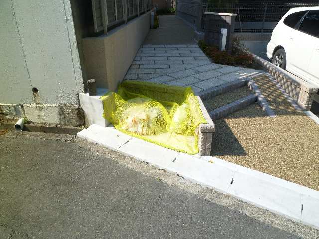 ごみ捨て場