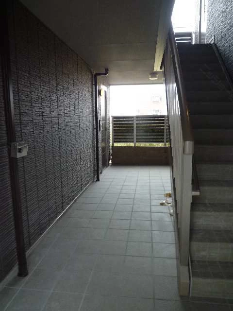 エントランス内階段