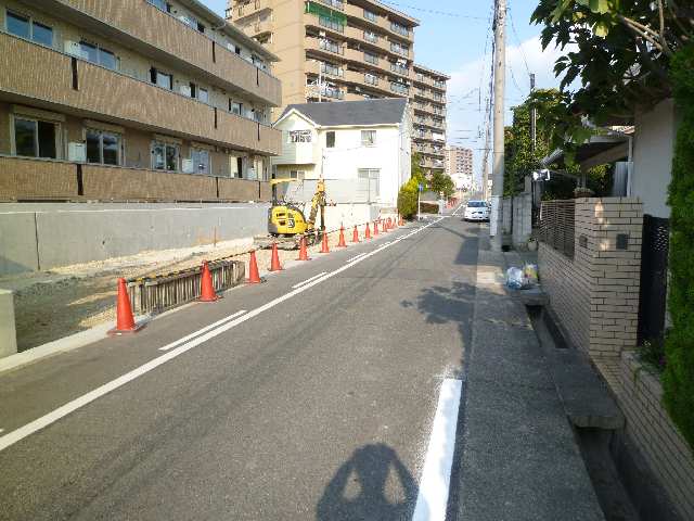 マリーシャンテ 2階 前面道路