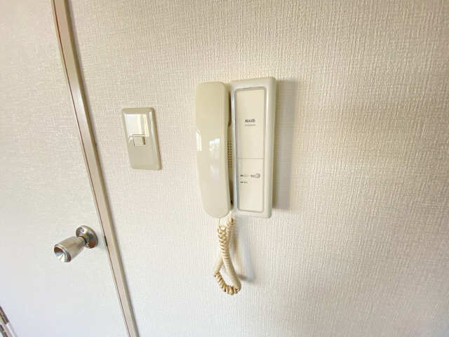 インターホン