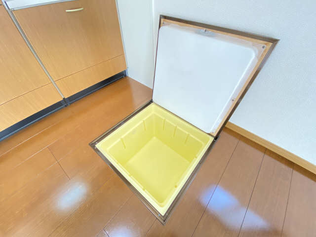 床下収納