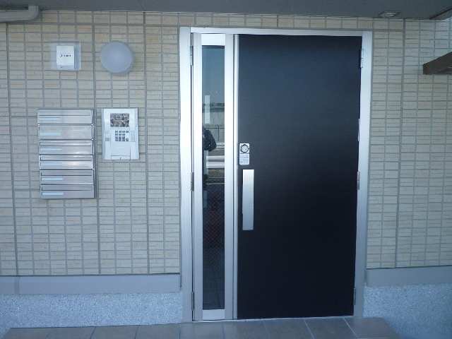 ｴﾝﾄﾗﾝｽ（ｵｰﾄﾛｯｸ）