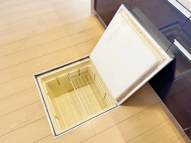 床下収納
