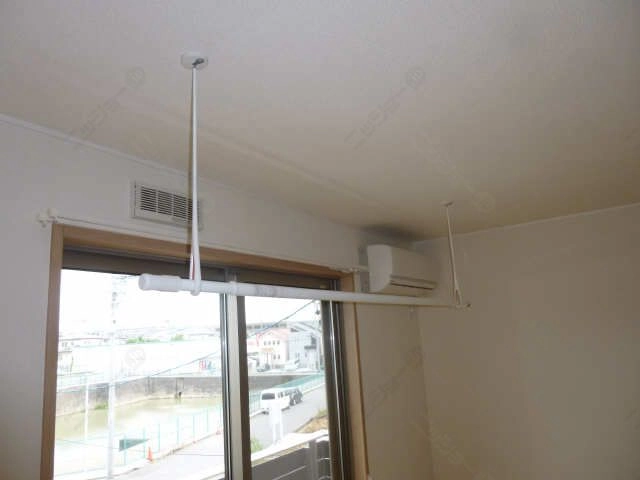 室内物干・エアコン