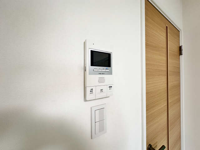 モニター付きインターホン