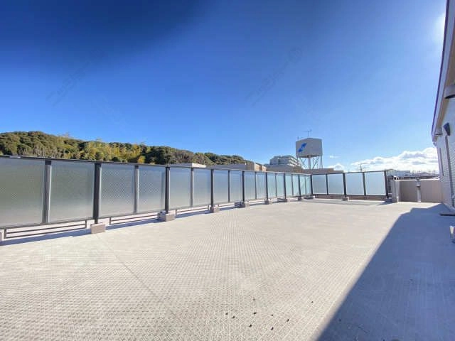 ルーフバルコニー