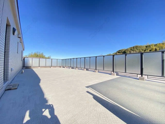 ルーフバルコニー