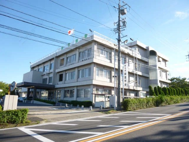 緑警察署徒歩1分