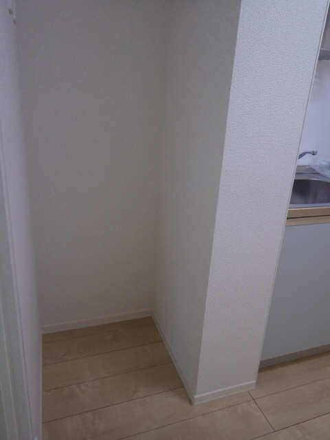 冷蔵庫置き場