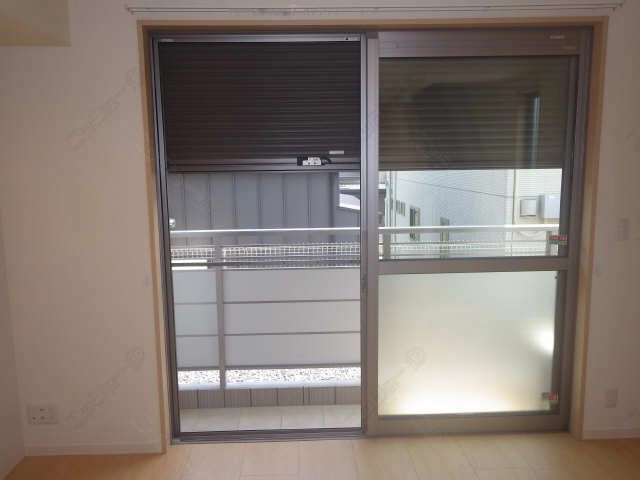 電動シャッター雨戸