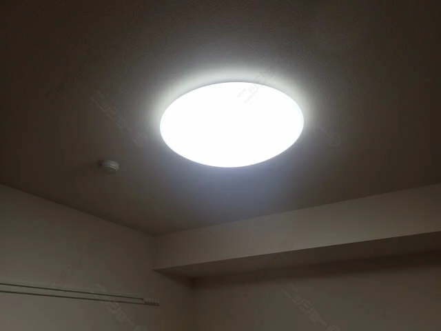 照明