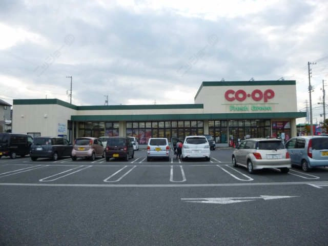 コープ大高インター店徒歩1分