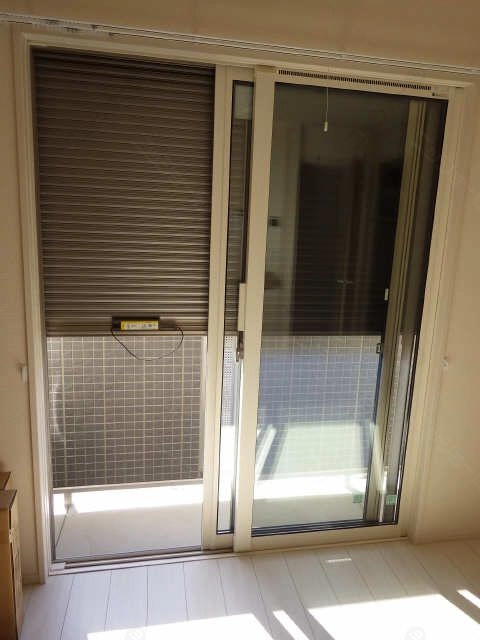 シャッター雨戸