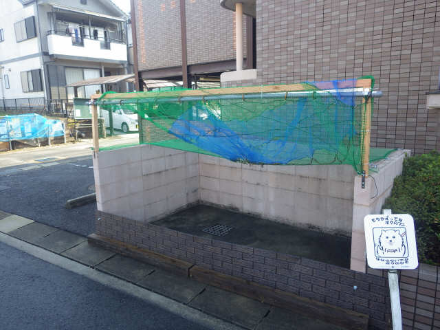 ゴミ置き場