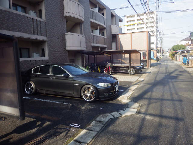 グランメール５１ 3階 駐車場