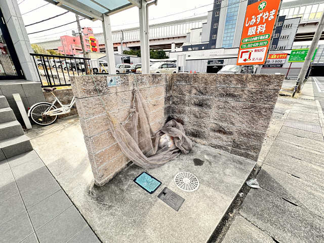 ごみ捨て場